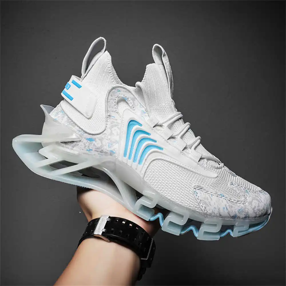 Blue Slipon ยาวรองเท้าสีชมพูรอ - Luxury Lifestyle Girl บทวิจารณ์และราคา