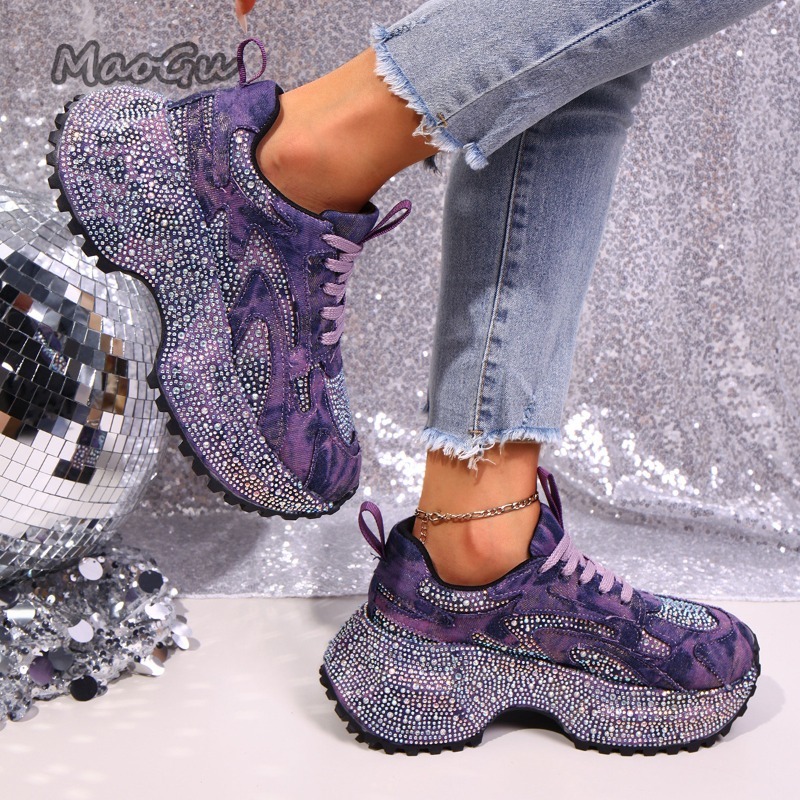 รองเท้าผ้าใบแฟชั่นผู้หญิงประดั - Luxury Lifestyle Shoes บทวิจารณ์และราคา