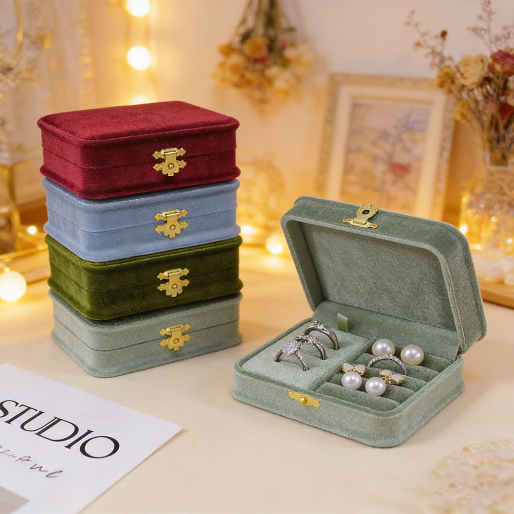 กล่องเครื่องประดับกำมะหยี่แบบป - Velvet Jewelry Box บทวิจารณ์และราคา
