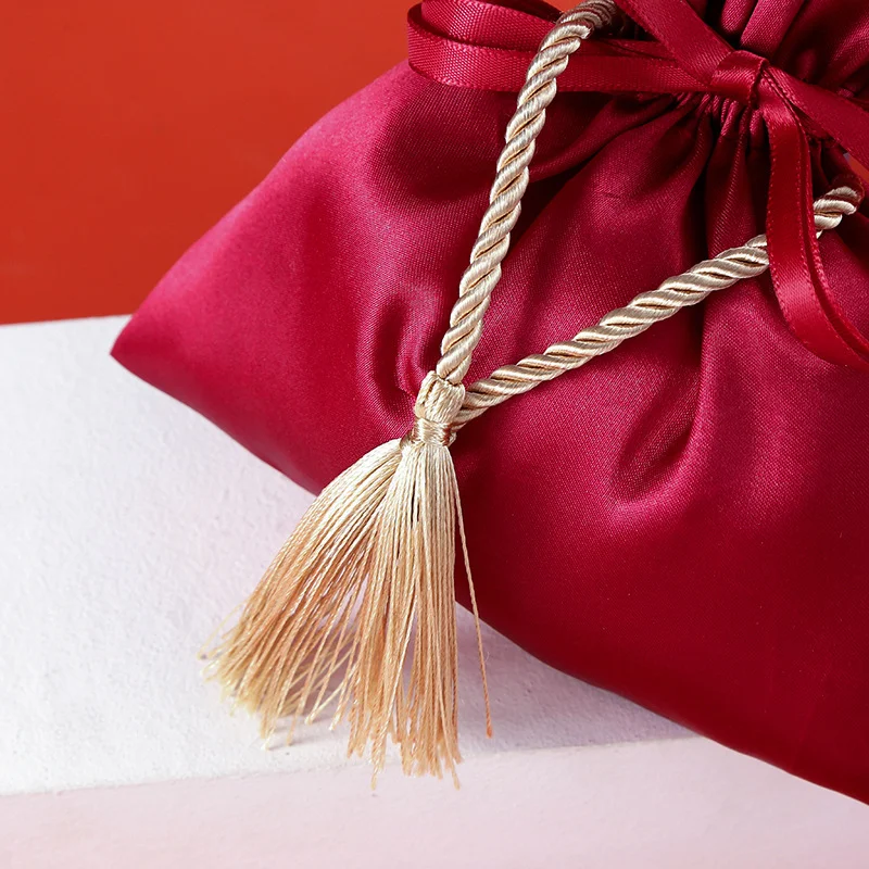 ถุงผ้าไหมกำมะหยี่แบบผูกเชือกหร - Velvet Jewelry Box บทวิจารณ์และราคา